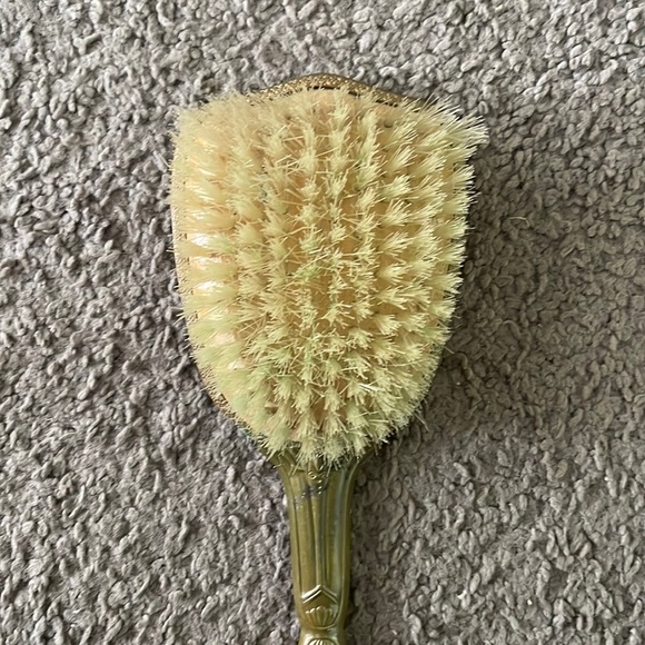 Vintage Brush and Comb Set - Picture 3 of 5